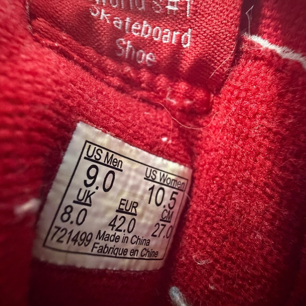 Vans Sk8-Hi Red Monochromatic High Top Canvas Men's 9/Women's 10.5 UNISEX - Picture 7 of 8